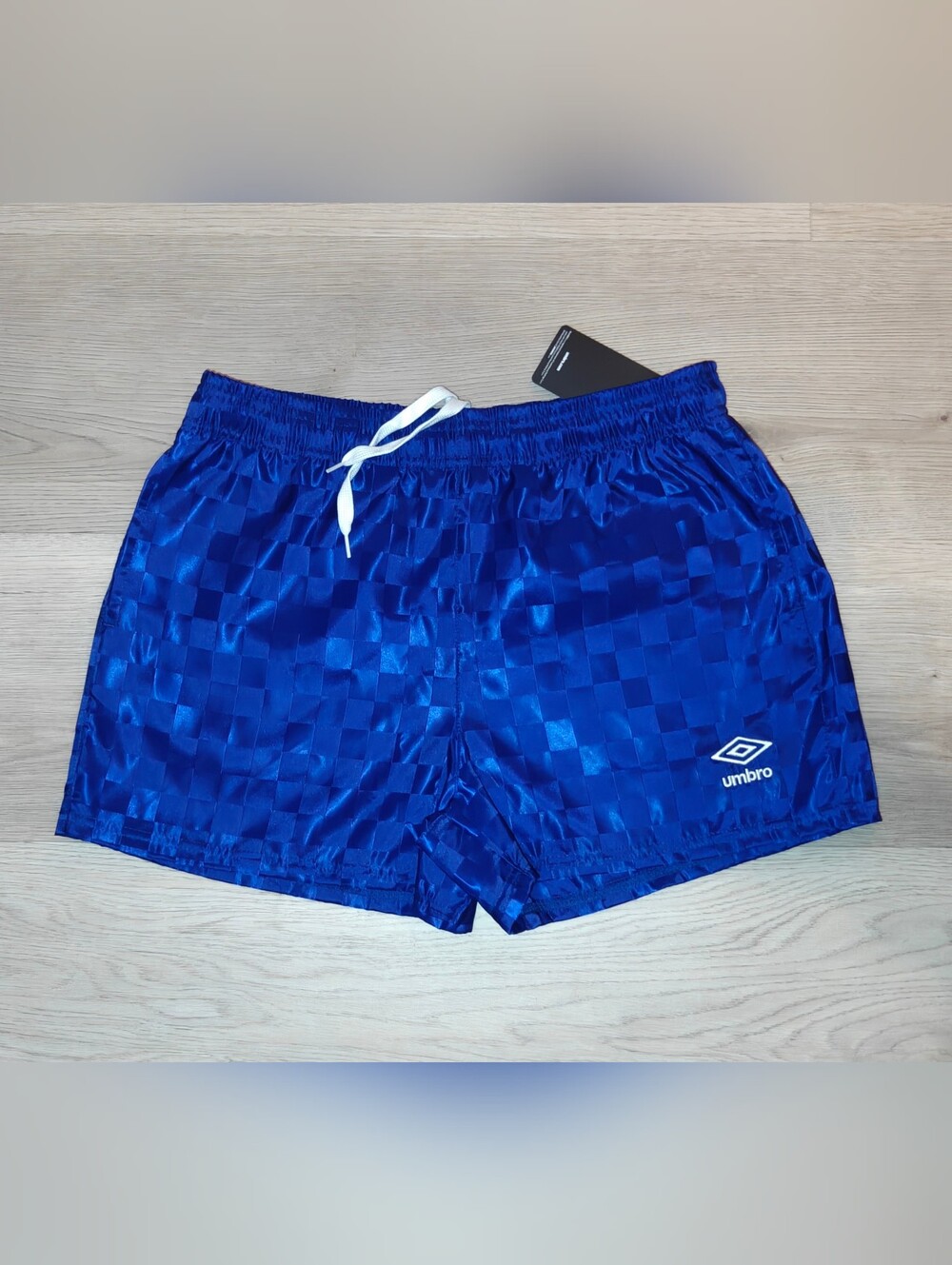 Umbro Blue Checked Women Size Medium 3 Inch Brand New With Tags